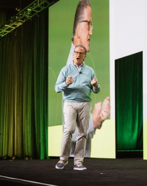 Kevin Vasconi speaks at Papa Johns Franchisee Conference