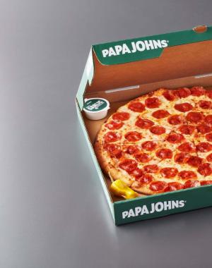 Papa Johns brings back the Shaq-a-Roni