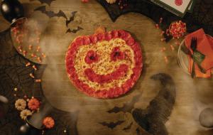 Jack-O'-Lantern Pizza