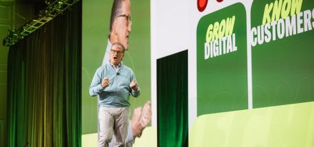 Kevin Vasconi speaks at Papa Johns Franchisee Conference 2025