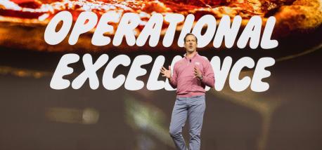 Joe Sieve speaks at the 2025 Papa Johns Franchise Conference